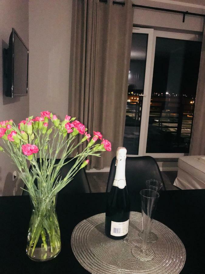 רומיה Apartament Przy Aquaparku W Redzie מראה חיצוני תמונה